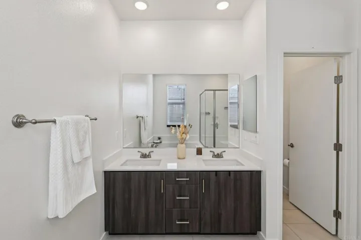 5471 Seacliff Place 80, San Diego, California 92154