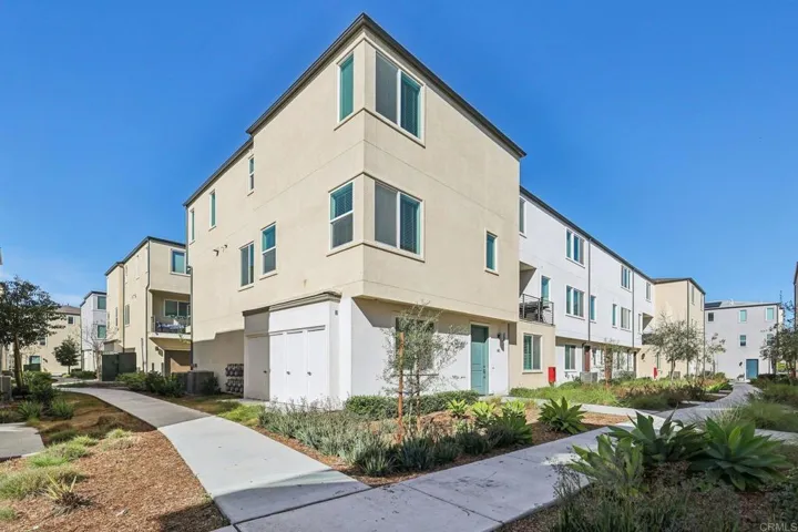 5471 Seacliff Place 80, San Diego, California 92154