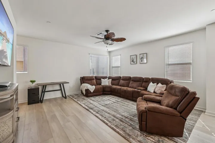 5471 Seacliff Place 80, San Diego, California 92154