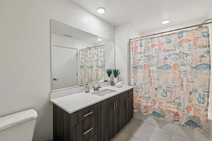 5471 Seacliff Place 80, San Diego, California 92154