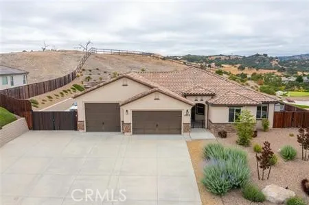 3555 Timberline, Paso Robles, California 93446