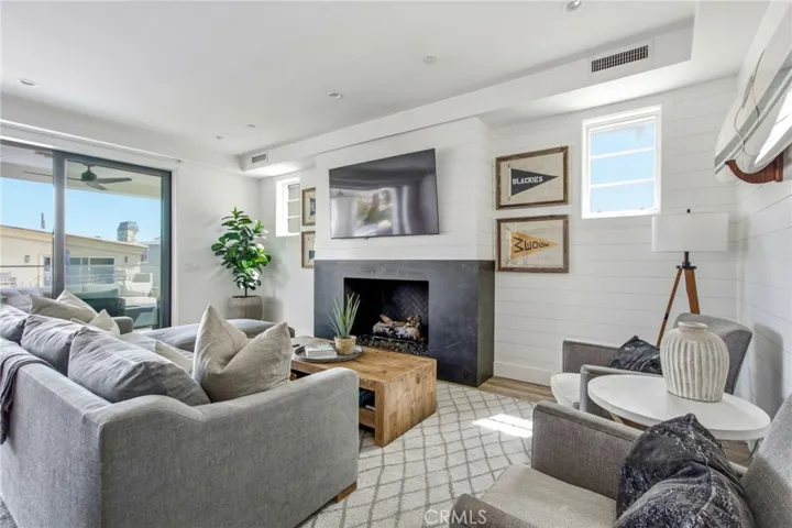 115 41st Street, Newport Beach, California 92663