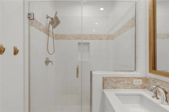 Primary Shower - 3rd Level