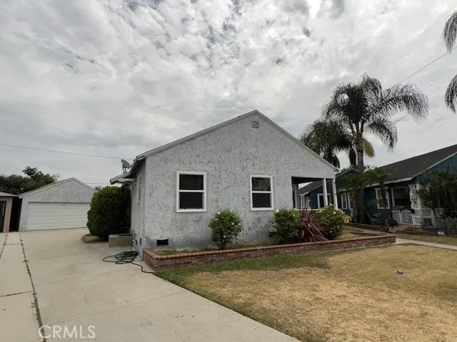 8379 La Villa Street, Downey, California 90241