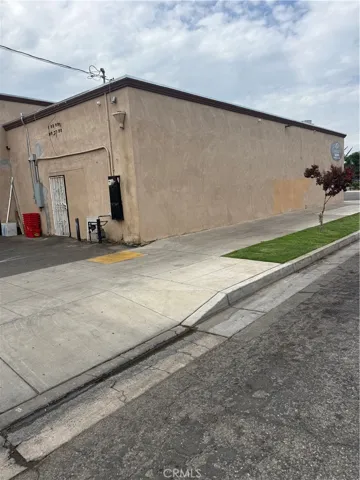 301 E 10th, Madera, California 93638