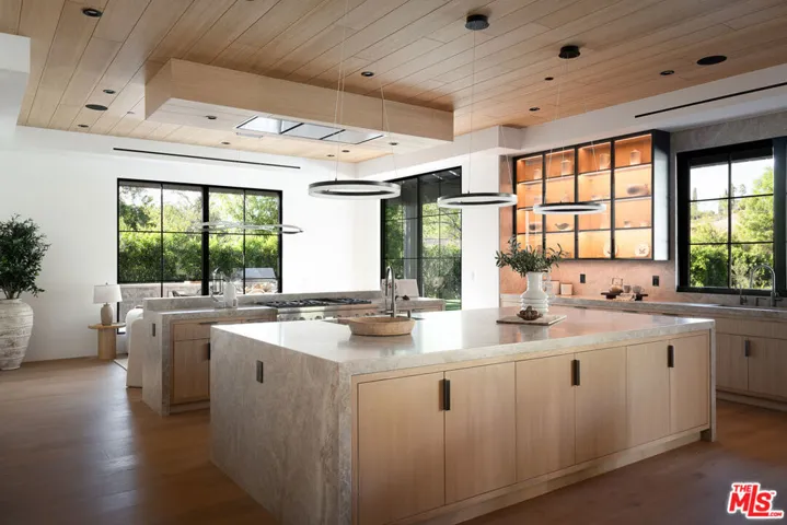 23615 Long Valley Road, Hidden Hills, California 91302