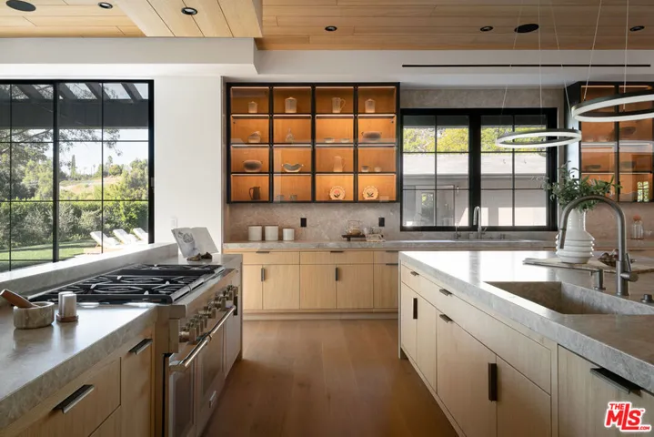 23615 Long Valley Road, Hidden Hills, California 91302