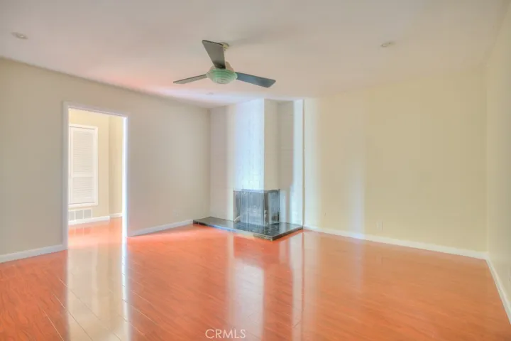 1610 S. Pomona C15, Fullerton, California 92832