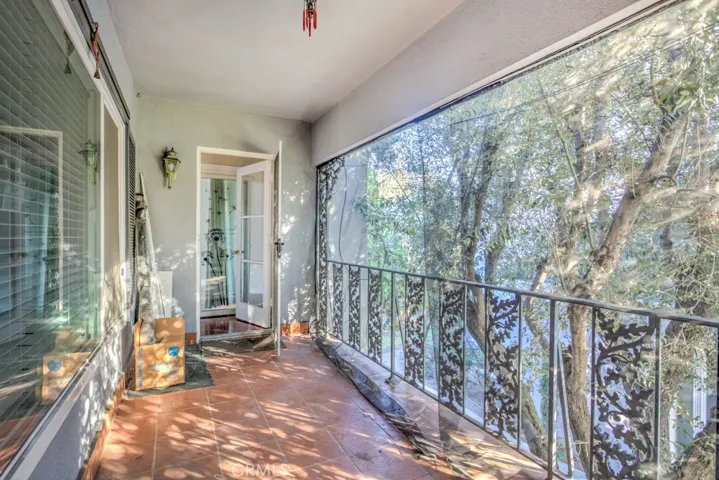 1610 S. Pomona C15, Fullerton, California 92832