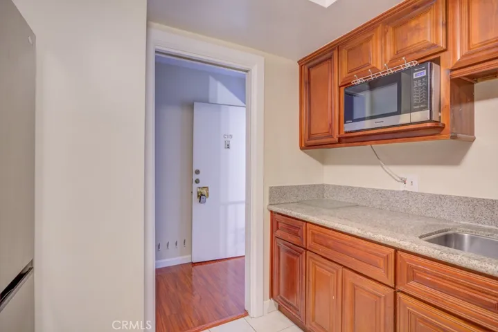 1610 S. Pomona C15, Fullerton, California 92832