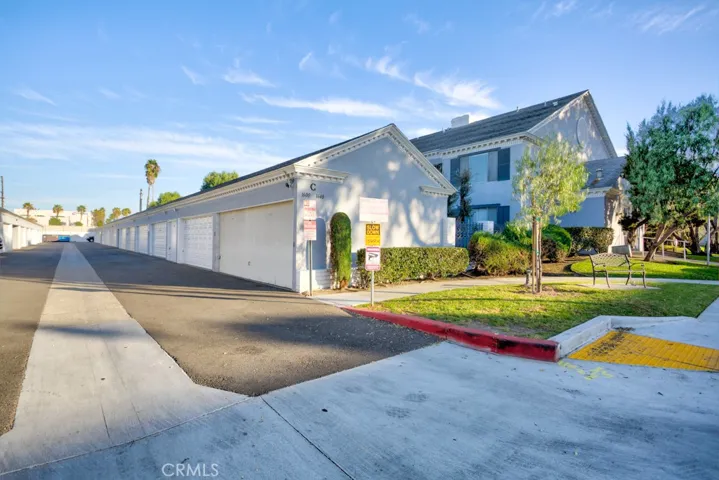 1610 S. Pomona C15, Fullerton, California 92832