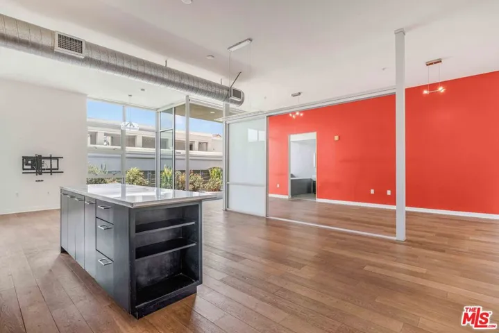 4080 Glencoe Avenue 407, Marina Del Rey, California 90292