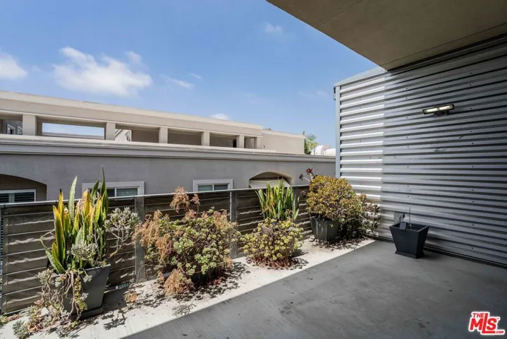 4080 Glencoe Avenue 407, Marina Del Rey, California 90292