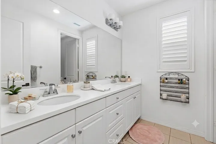 Virtually Staged-Bathroom#4