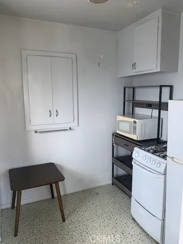 740 W 33rd, San Pedro, California 90731