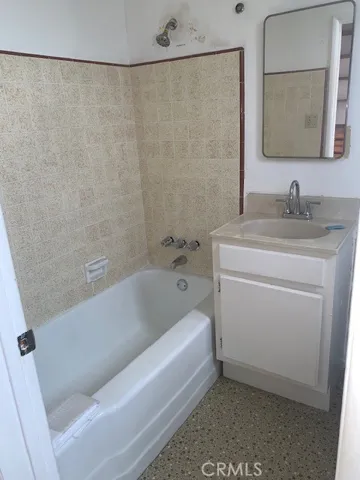 740 W 33rd, San Pedro, California 90731