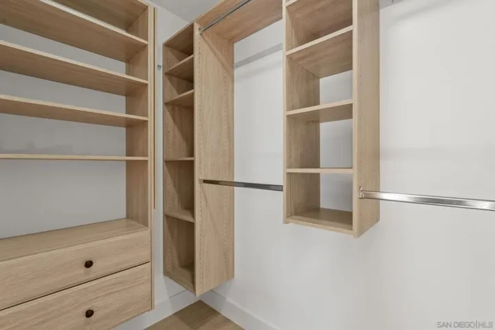 2nd walk in closet in primary