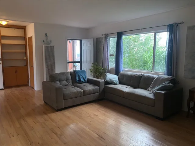 744 W 33rd, San Pedro, California 90731