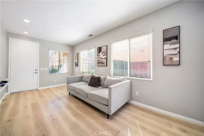 851 Christian Court, Upland, California 91784