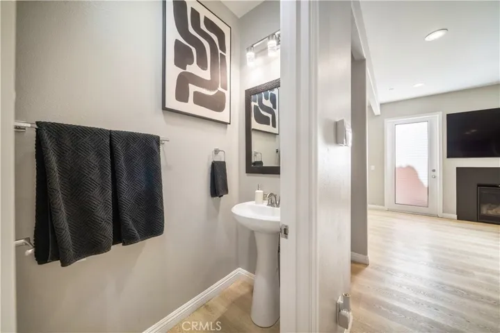 851 Christian Court, Upland, California 91784