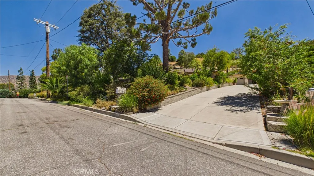 11246 Denivelle Pl