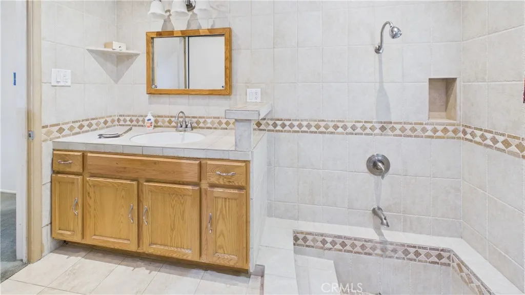 Full bath