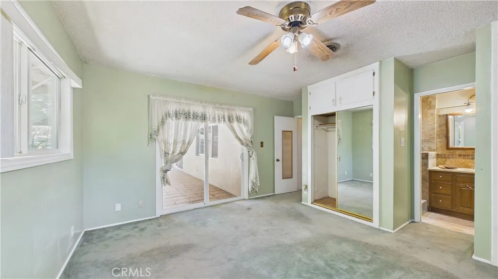 Primary suite