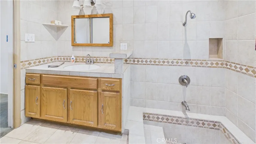 Full bath