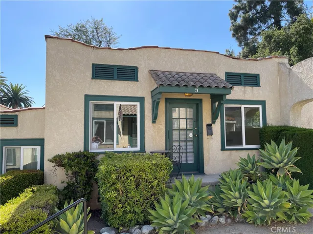 Front of Bungalow 1