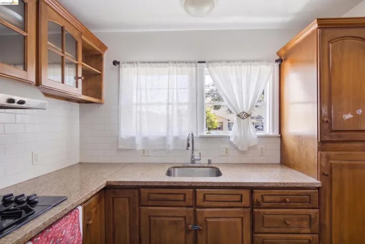 416 Maple Avenue, Vallejo, California 94591