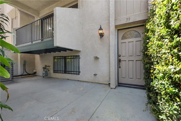 7137 Shoup 39, West Hills, California 91307