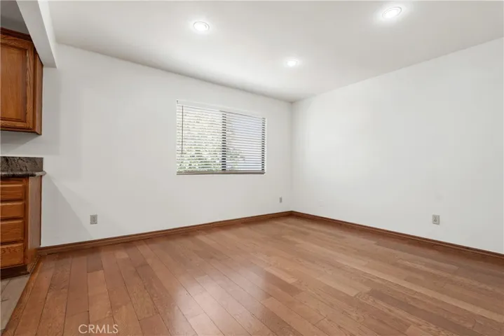 7137 Shoup 39, West Hills, California 91307