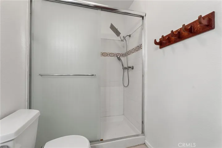 7137 Shoup 39, West Hills, California 91307