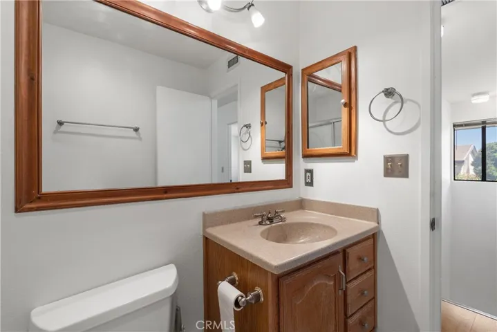 7137 Shoup 39, West Hills, California 91307