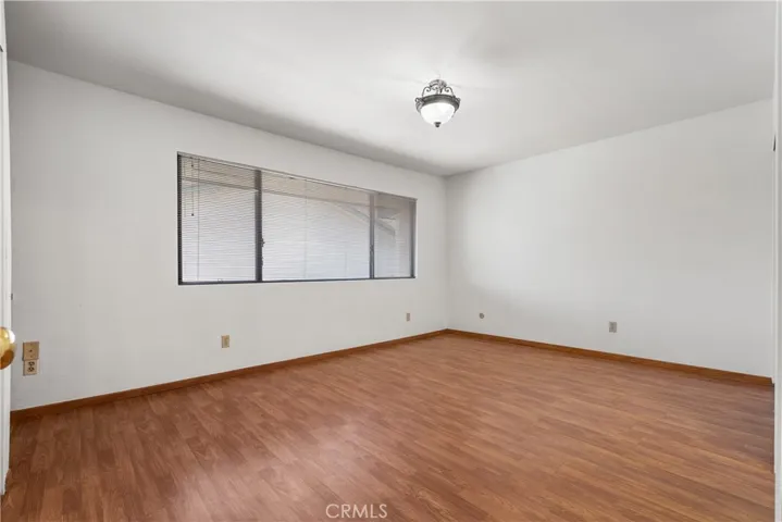7137 Shoup 39, West Hills, California 91307