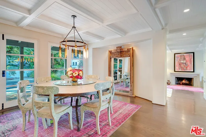 11670 Duque Drive, Los Angeles, California 91604