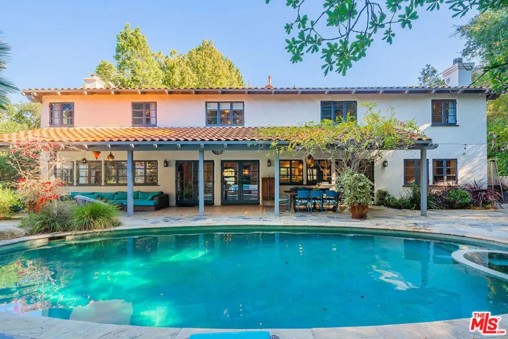 11670 Duque Drive, Los Angeles, California 91604