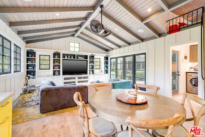 11670 Duque Drive, Los Angeles, California 91604