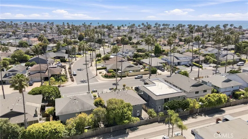 2558 Seahorse Avenue, Ventura, California 93001