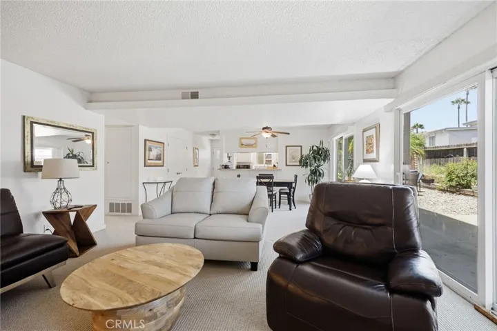 2558 Seahorse Avenue, Ventura, California 93001