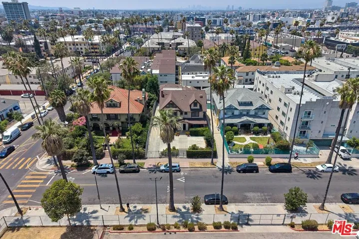 1041 Elden Avenue, Los Angeles, California 90006