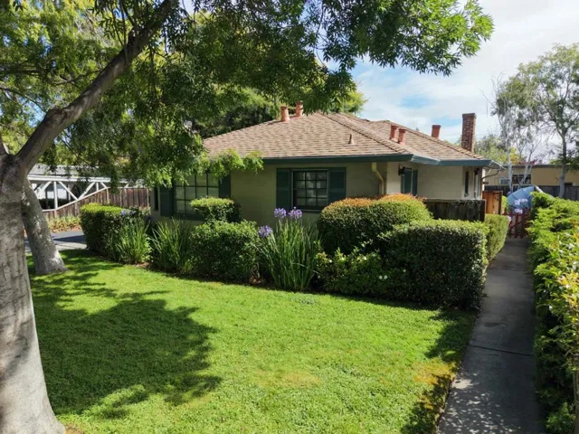2725 Byron Street, Palo Alto, California 94306