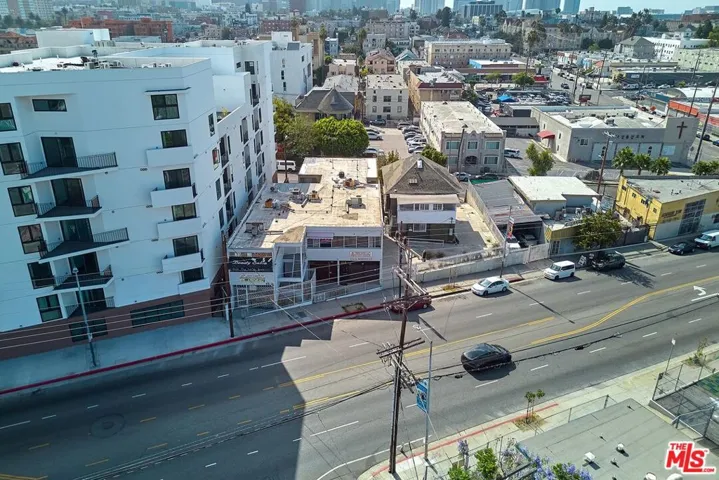 830 S Hoover Street, Los Angeles, California 90005