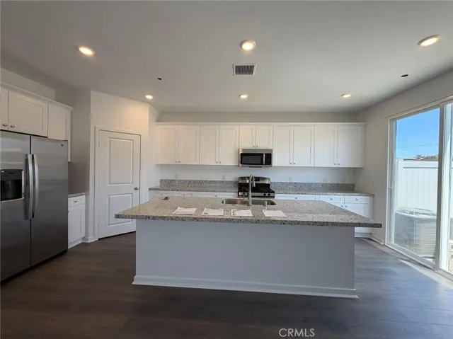 29298 Victoria Beach Boulevard, Winchester, California 92596