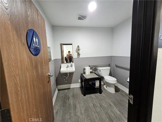 3005 E Palmdale Boulevard E 14, Palmdale, California 93550