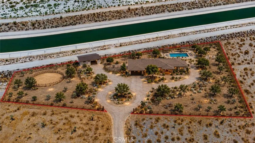  This photo has been enhanced. It is vacant land