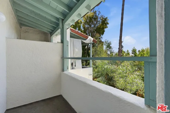 7464 Hollywood Blvd, Los Angeles, California 90046