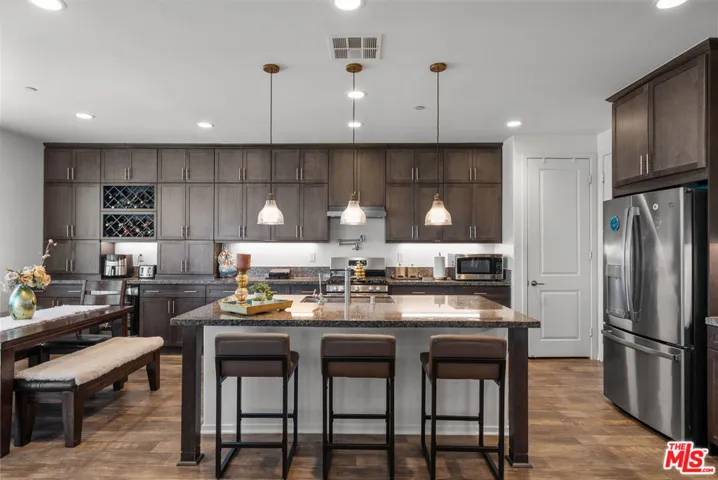 18104 Cyan Way, Santa Clarita, California 91350