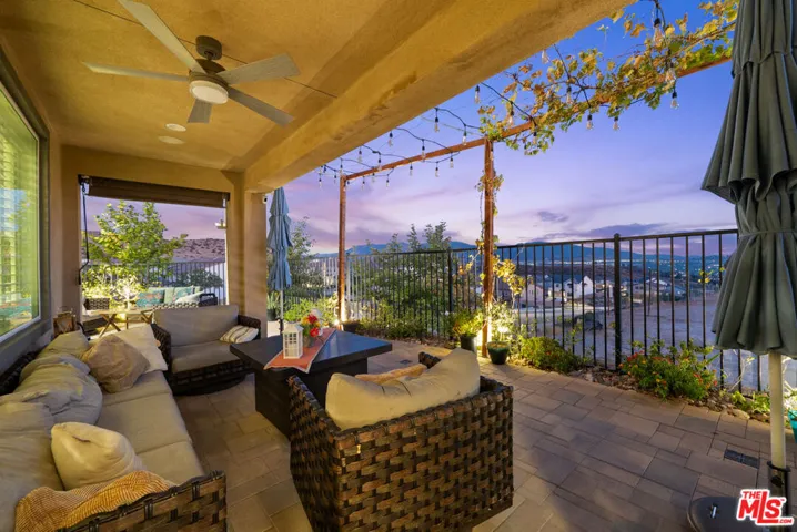 18104 Cyan Way, Santa Clarita, California 91350