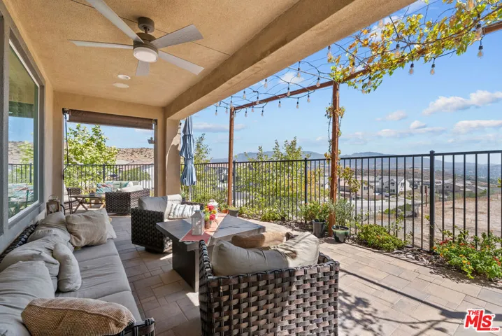 18104 Cyan Way, Santa Clarita, California 91350